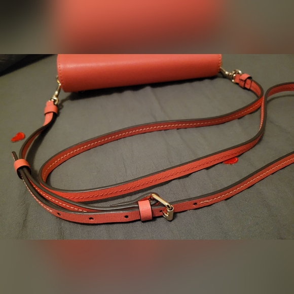 Dooney & Bourke Pebble Leather Daphne Crossbody Wallet Purse - Picture 16 of 16